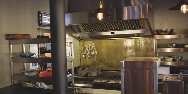 Desengrase Campanas Extractoras de Cocinas Valdepiélagos · Cocina de Guarderías