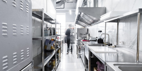 Limpiezas de Conductos de Extracción y Ventilación Prádena del Rincón · Cocina de Caterings